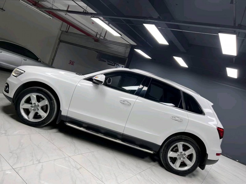 成都16年奥迪Q53