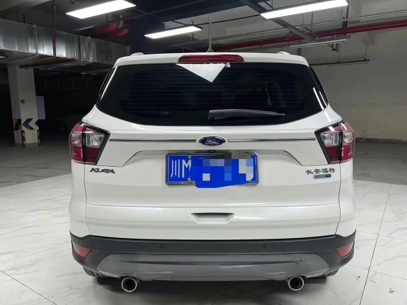 成都21年福特翼虎5