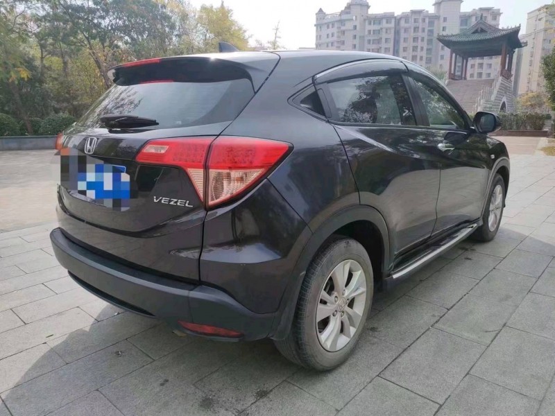 东营17年本田缤智6