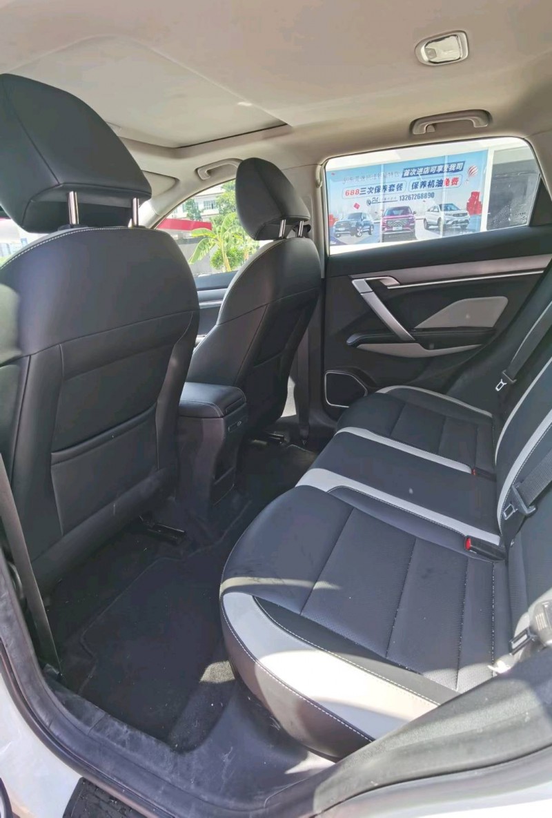 东莞20年吉利缤越8