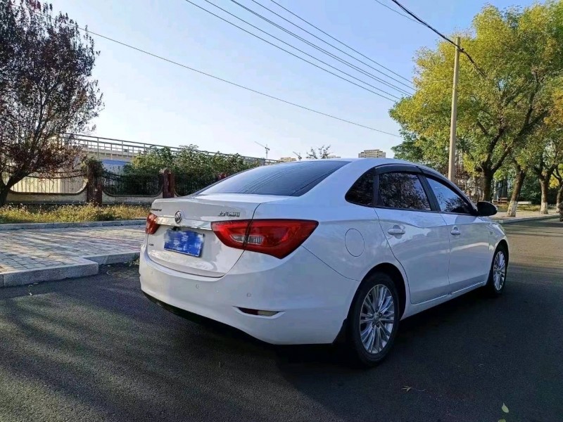 宜春17年别克英朗3