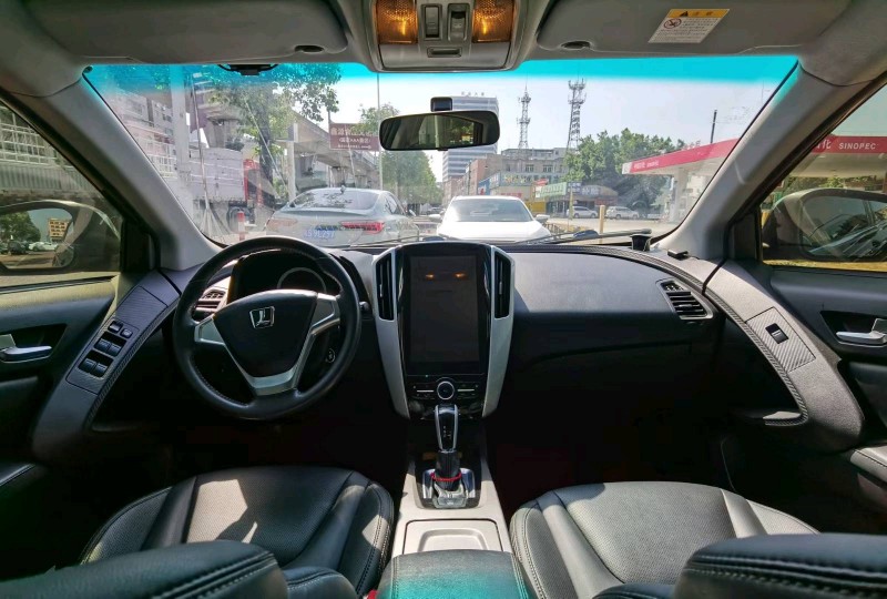 东莞15年纳智捷优6 SUV8