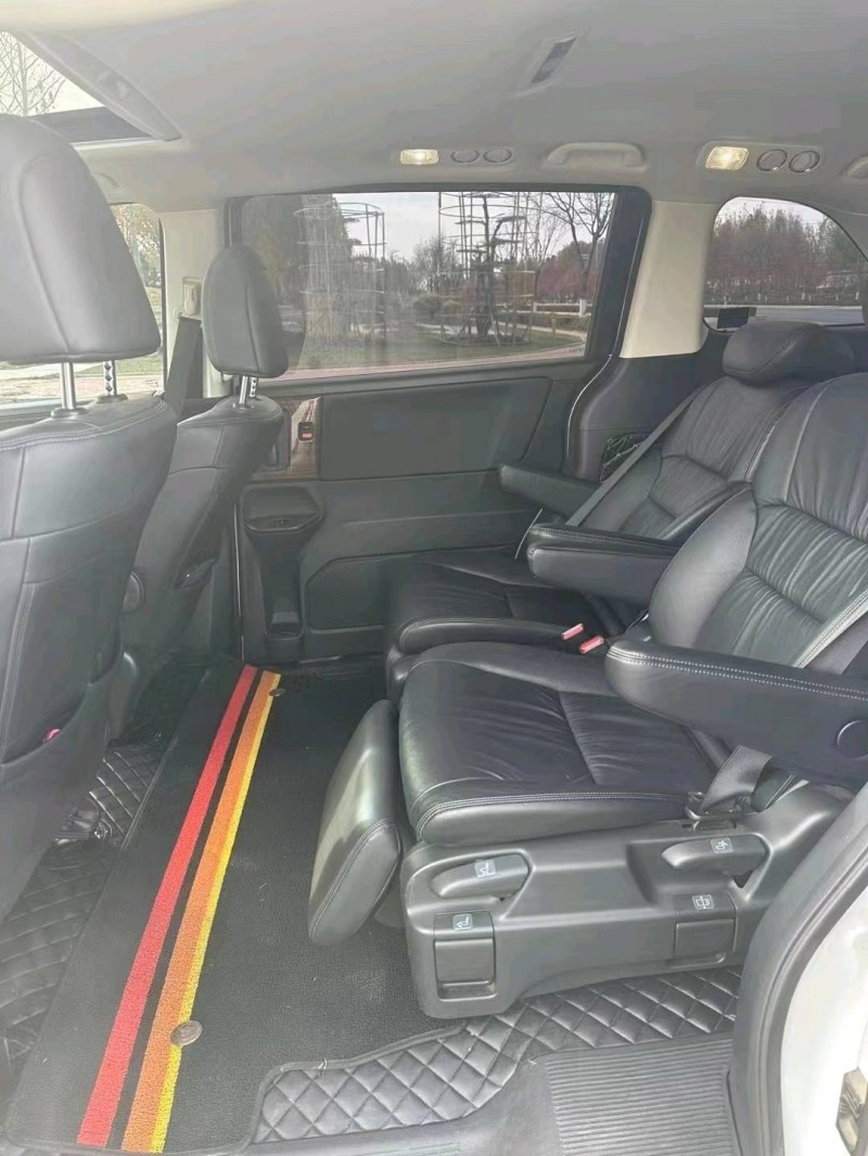 青岛18年本田奥德赛4