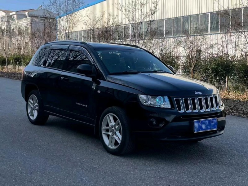 青岛13年Jeep指南者2