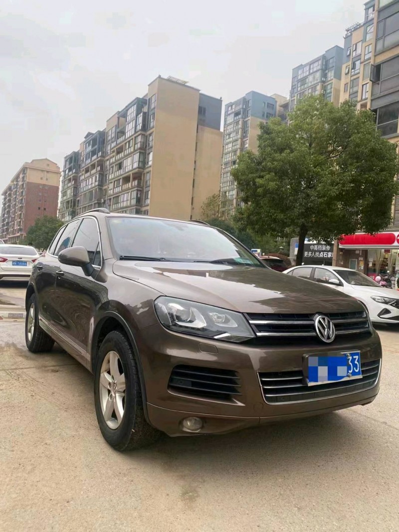 邯郸12年大众途锐2