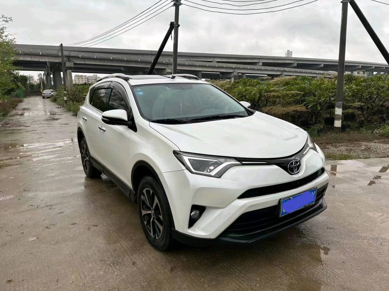珠海17年丰田RAV4荣放2