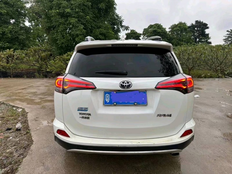 珠海17年丰田RAV4荣放6