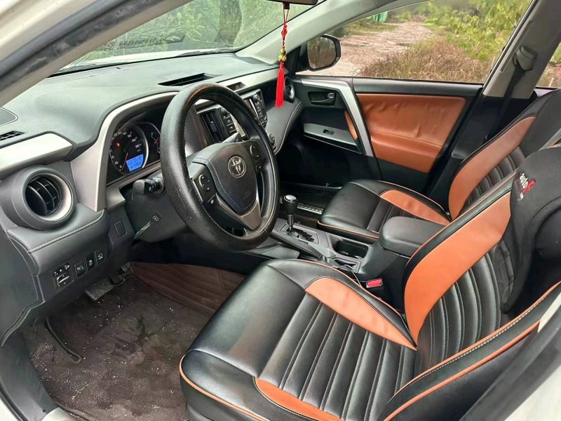 珠海17年丰田RAV4荣放8