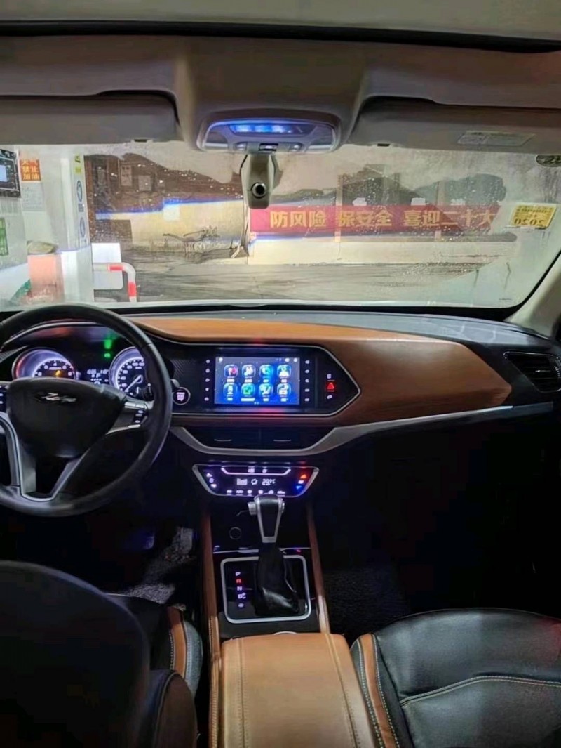 邯郸18年众泰T3002