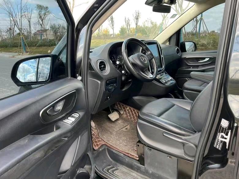 盐城17年奔驰威霆5