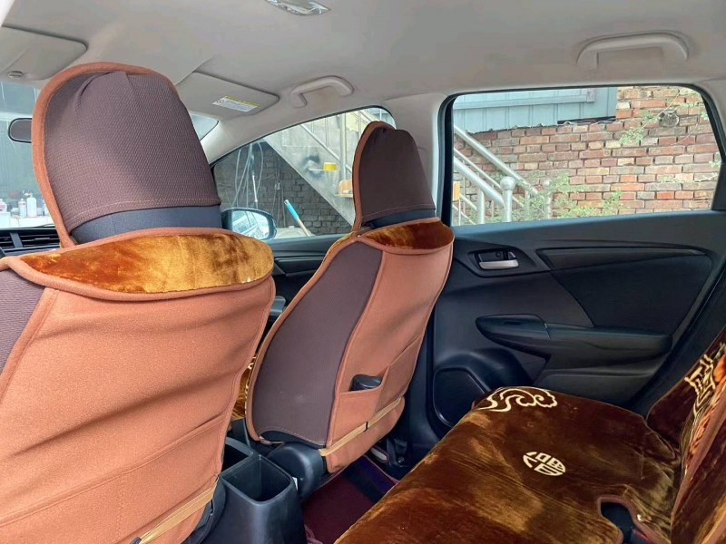 广州16年本田飞度4