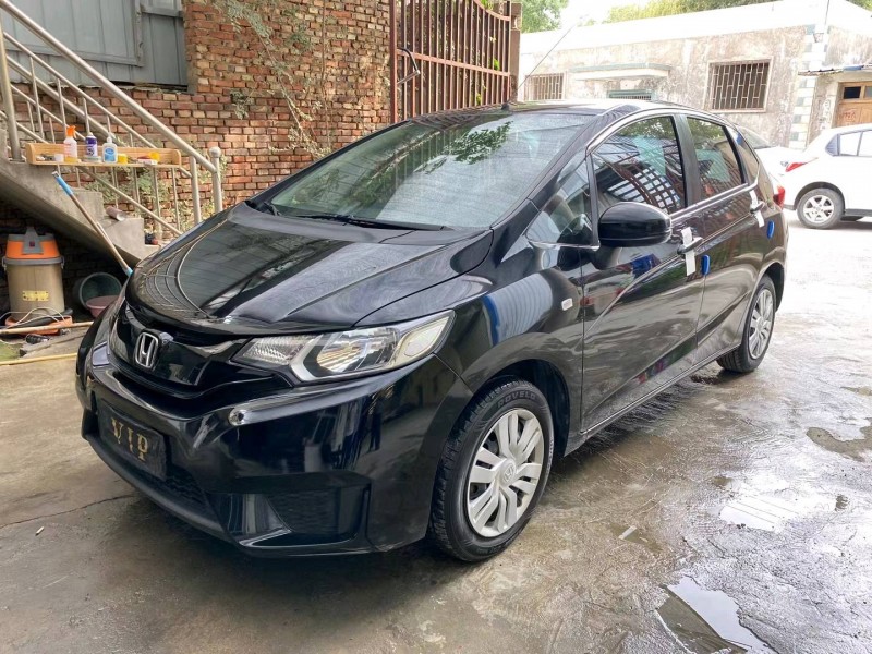 广州16年本田飞度3