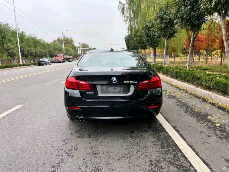 济宁14年宝马5系9