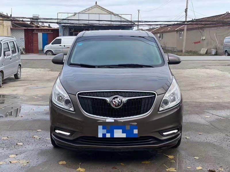 天津18年别克GL81