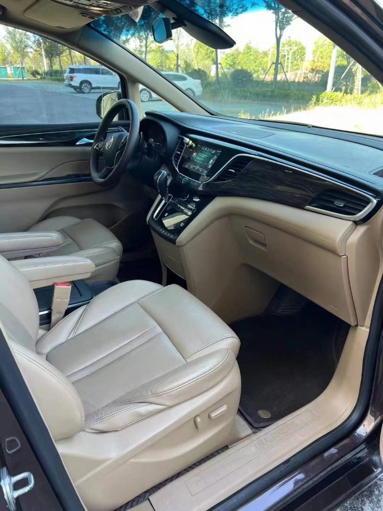 徐州18年别克GL87