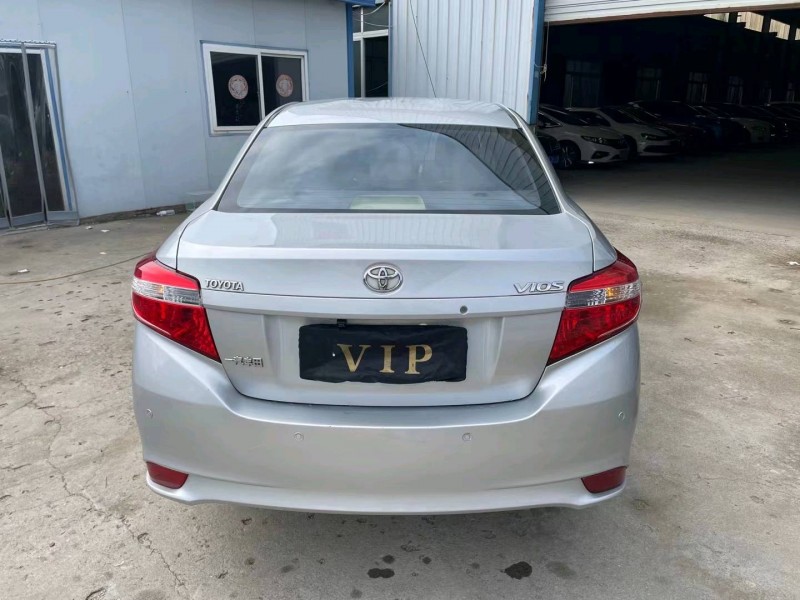 济宁15年丰田威驰1