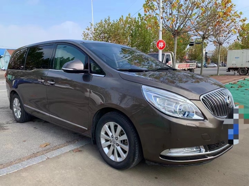 青岛15年别克GL86