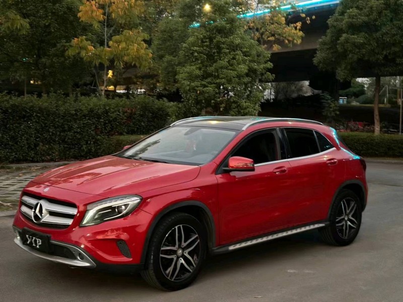 嘉兴16年奔驰GLA2