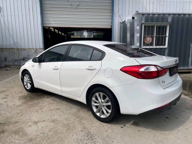 济宁16年起亚K33