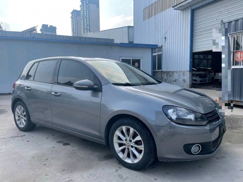 济宁12年大众高尔夫8