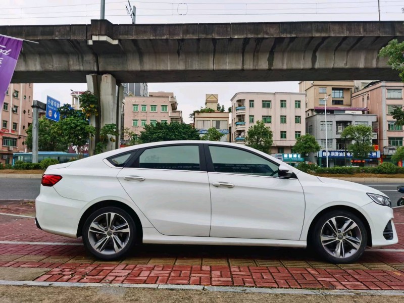 东莞19年吉利缤瑞4