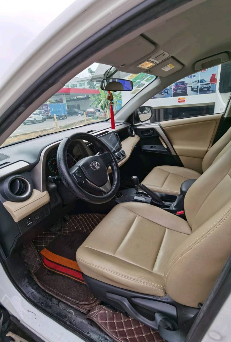 东莞14年丰田RAV4荣放6