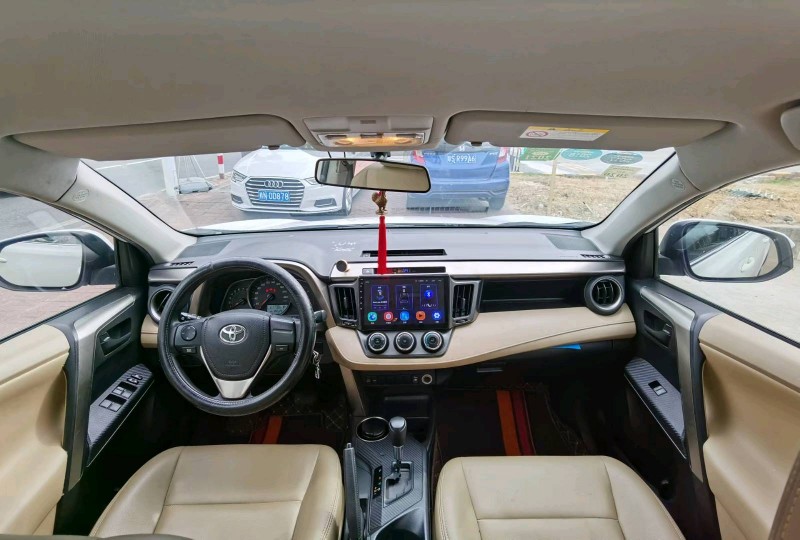 东莞14年丰田RAV4荣放8