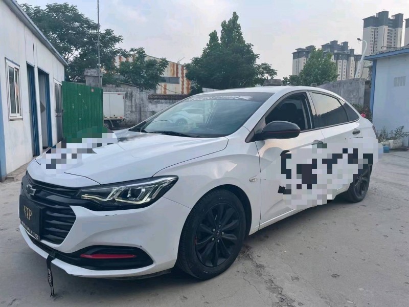 济宁20年雪佛兰科鲁泽3