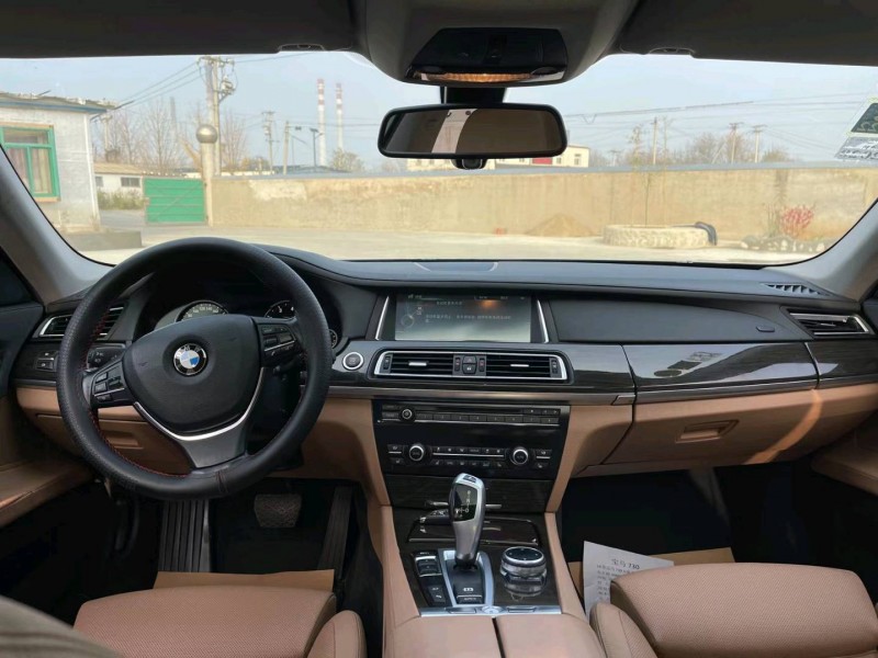 济宁14年宝马7系5