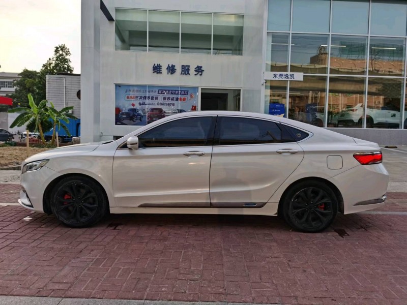 东莞18年吉利博瑞4