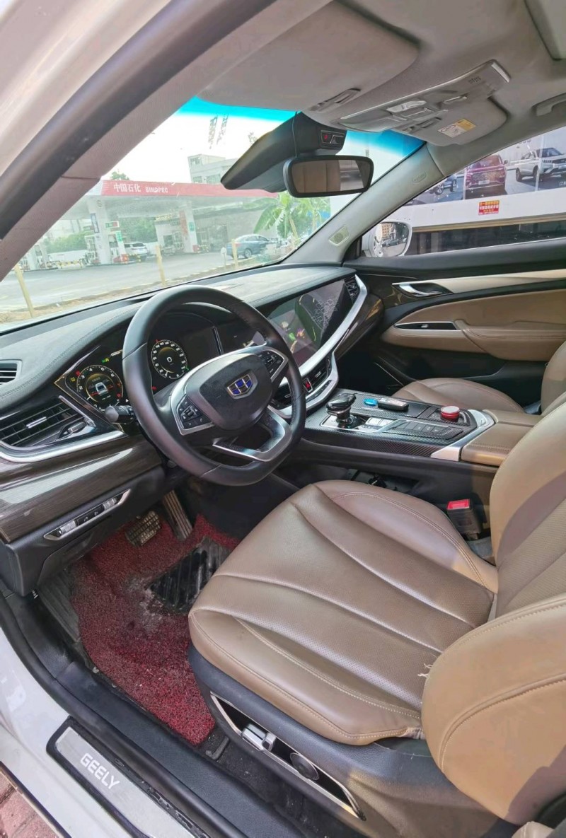 东莞18年吉利博瑞6