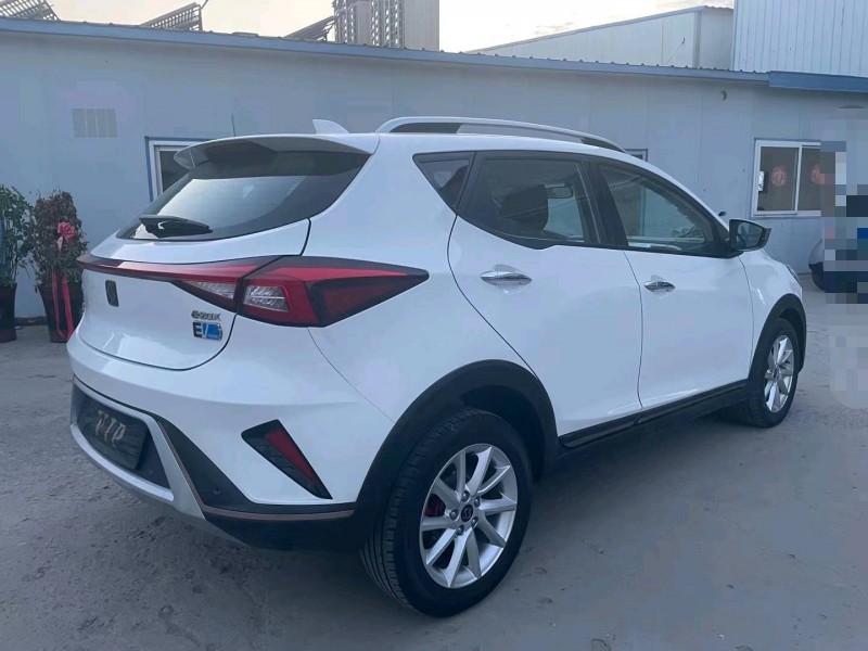 济宁19年江淮思皓8