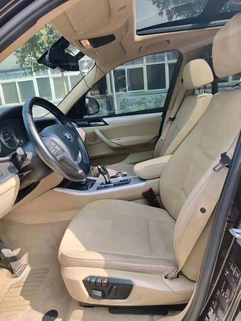 北京14年宝马X38