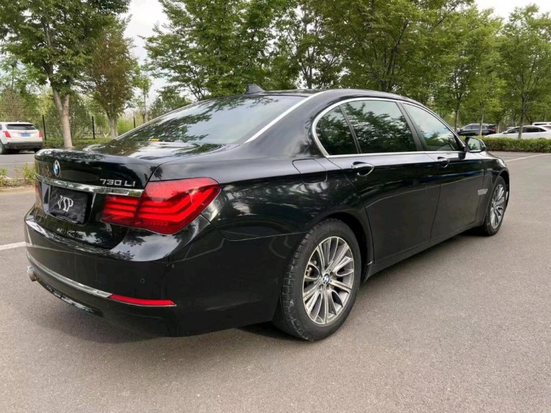 济宁15年宝马7系7