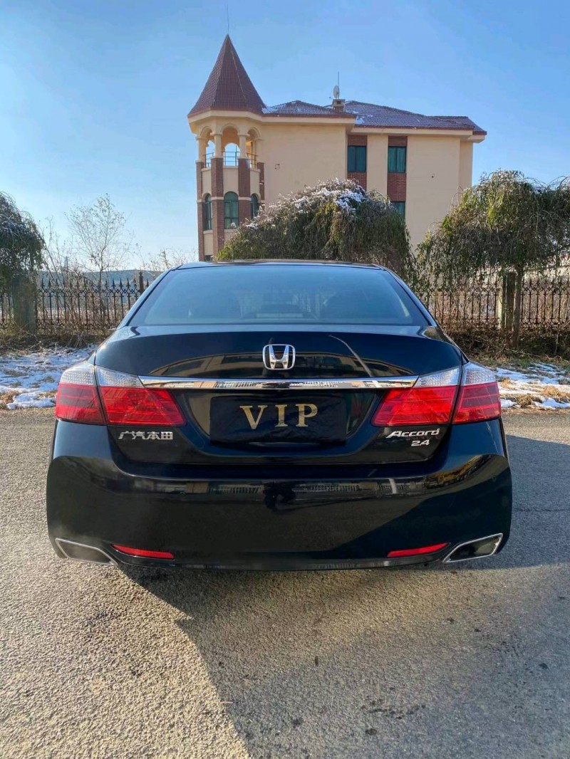 沈阳14年本田雅阁6