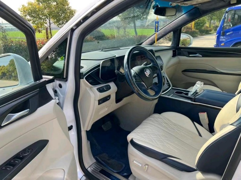 盐城21年别克GL88