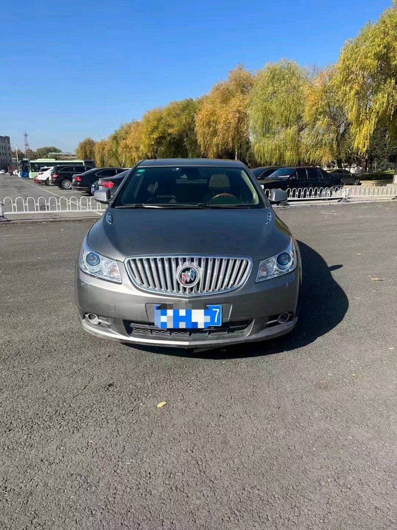 枣庄13年别克君越9