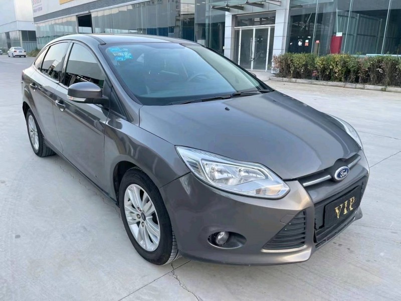 济宁15年福特福克斯3