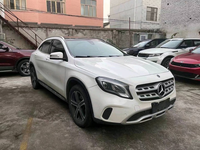 嘉兴18年奔驰GLA4