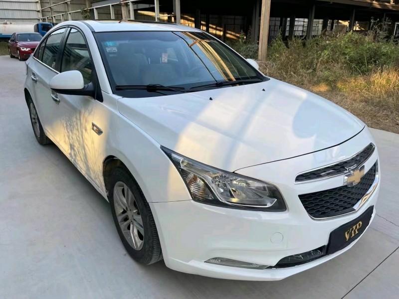 济南16年雪佛兰科鲁兹2