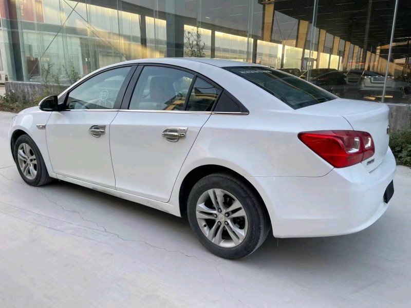 济南16年雪佛兰科鲁兹7