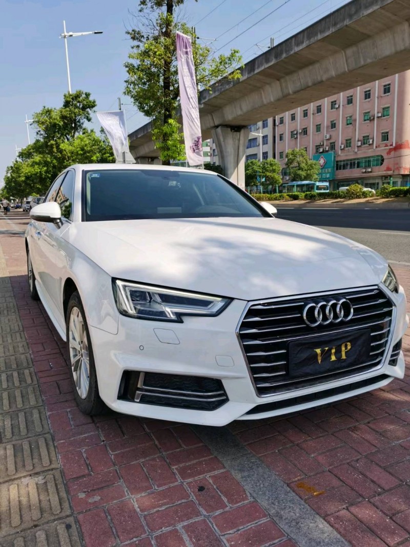 东莞18年奥迪A4L3