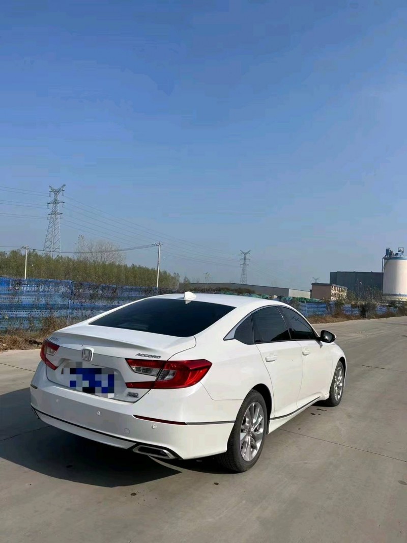 北京21年本田雅阁9