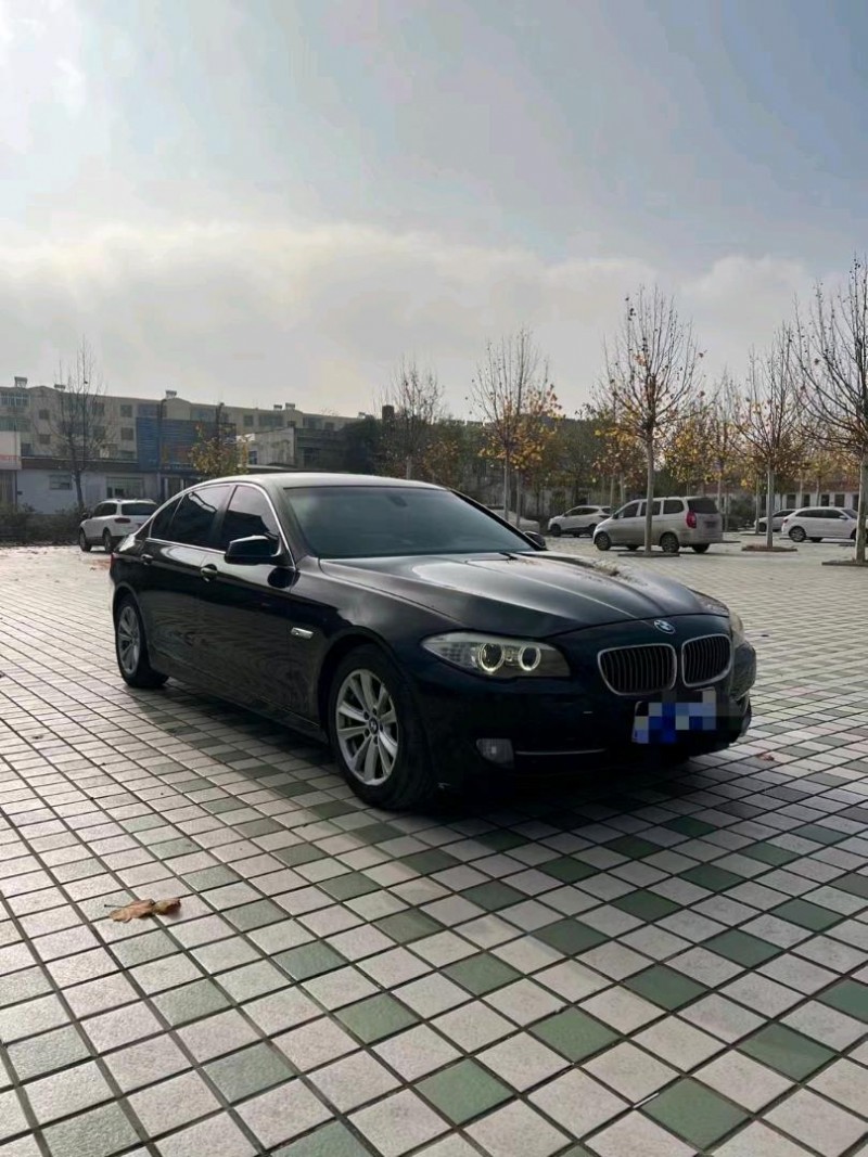 北京11年宝马5系8