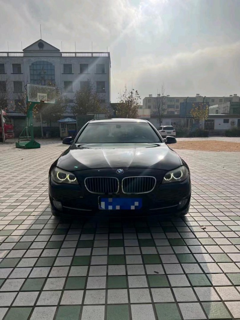 北京11年宝马5系9