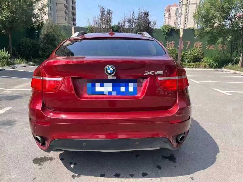 常州12年宝马X66