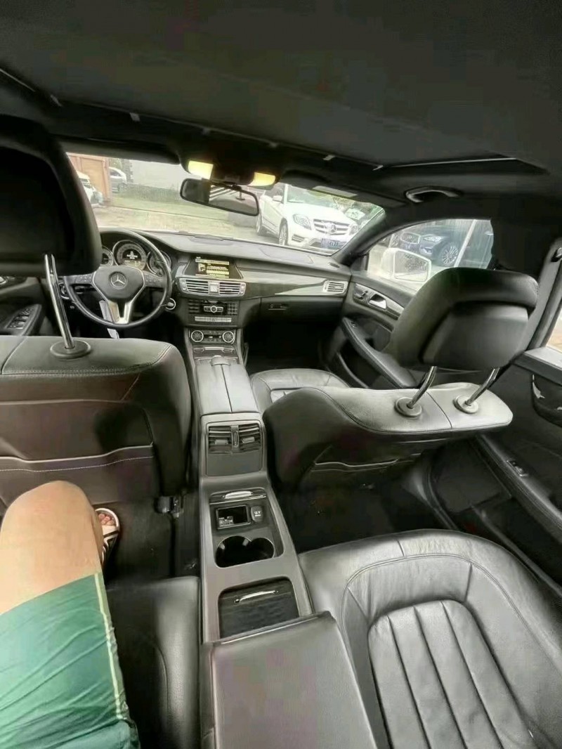 廊坊12年奔驰CLS5