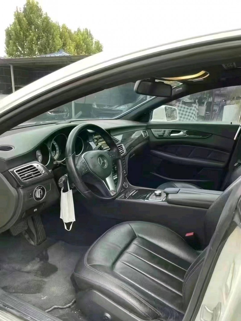 廊坊12年奔驰CLS3