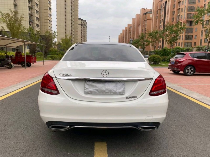徐州17年奔驰C9