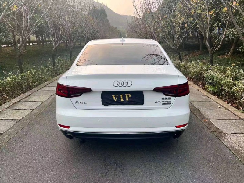 嘉兴18年奥迪A4L5